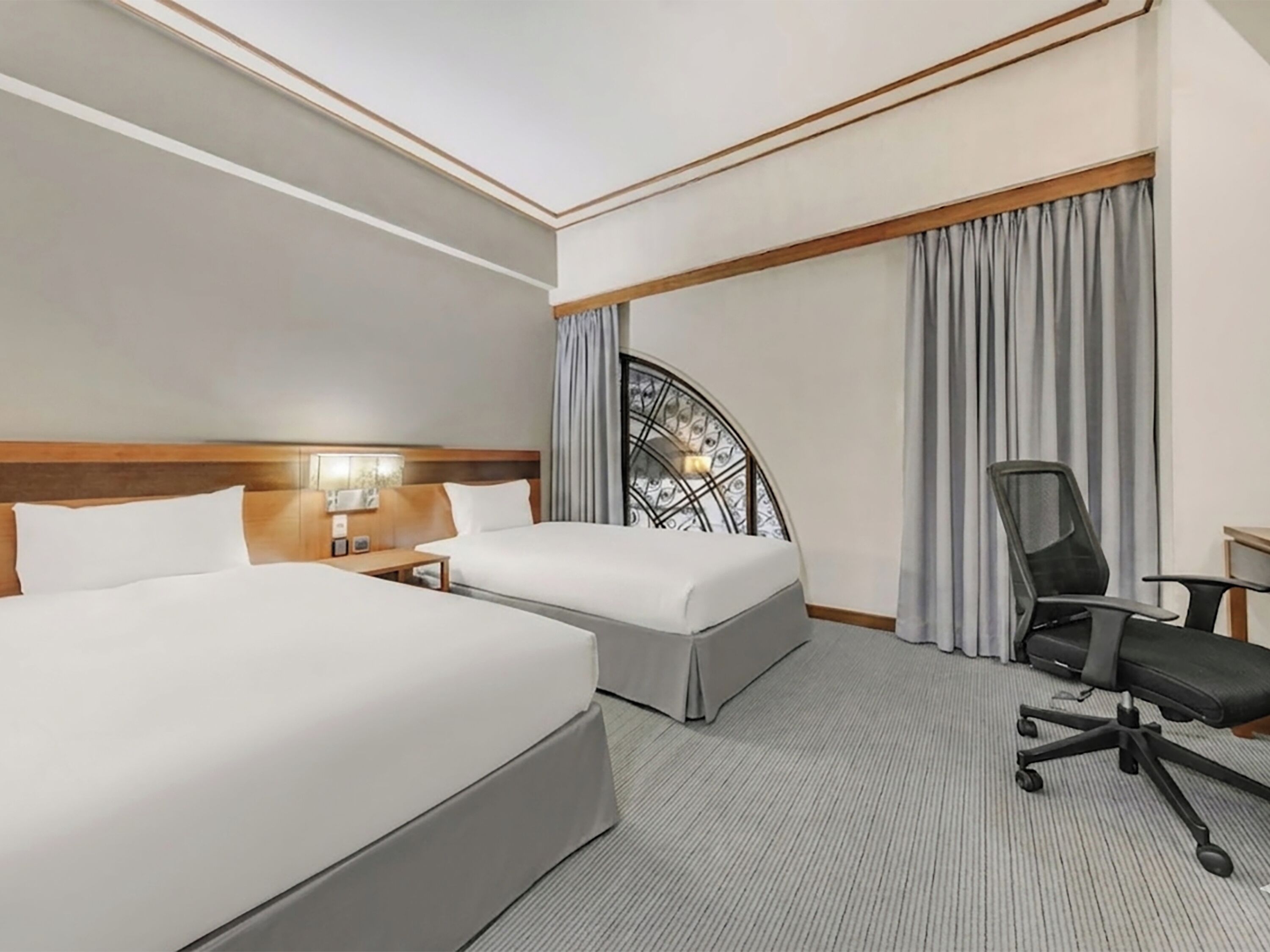 Standard Twin Room, Accessible | Down comforters, desk, soundproofing, free WiFi