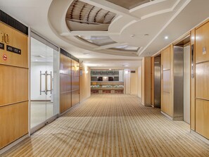 Lift - Guide Hotel Hsinchu Zhongyang (Hsinchu)