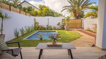 Piscine extérieure, piscine chauffée