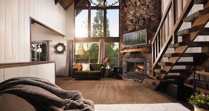 Multi-Family A-Frame Cabin: 9 Beds + Lake Access + AC