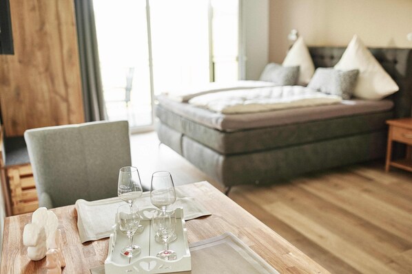 1 間睡房、房內夾萬、可攜式嬰兒床、免費 Wi-Fi