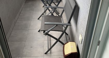 LUXURY APARTMENT BEHIND H.EPINAL