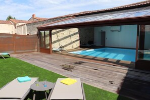 Piscine couverte, piscine chauffée