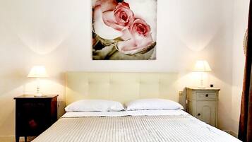 1 camera, Wi-Fi, lenzuola