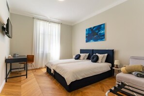 2 bedrooms, desk, free WiFi - La Marie Apartment/Modern/Great location/Terrace/ (Split)