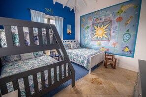 3 chambres, fer et planche à repasser, accès à Internet, literie fournie