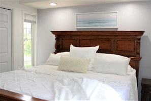 3 habitaciones, escritorio, tabla de planchar con plancha y wifi gratis