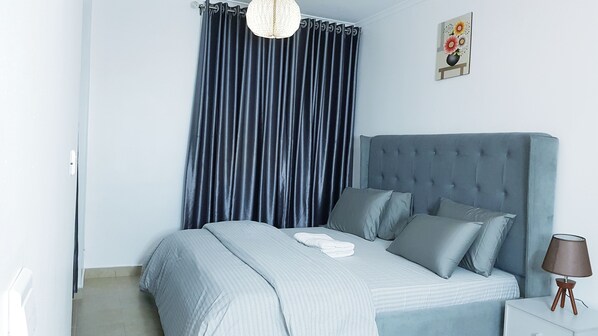 2 habitaciones, escritorio, wifi y ropa de cama