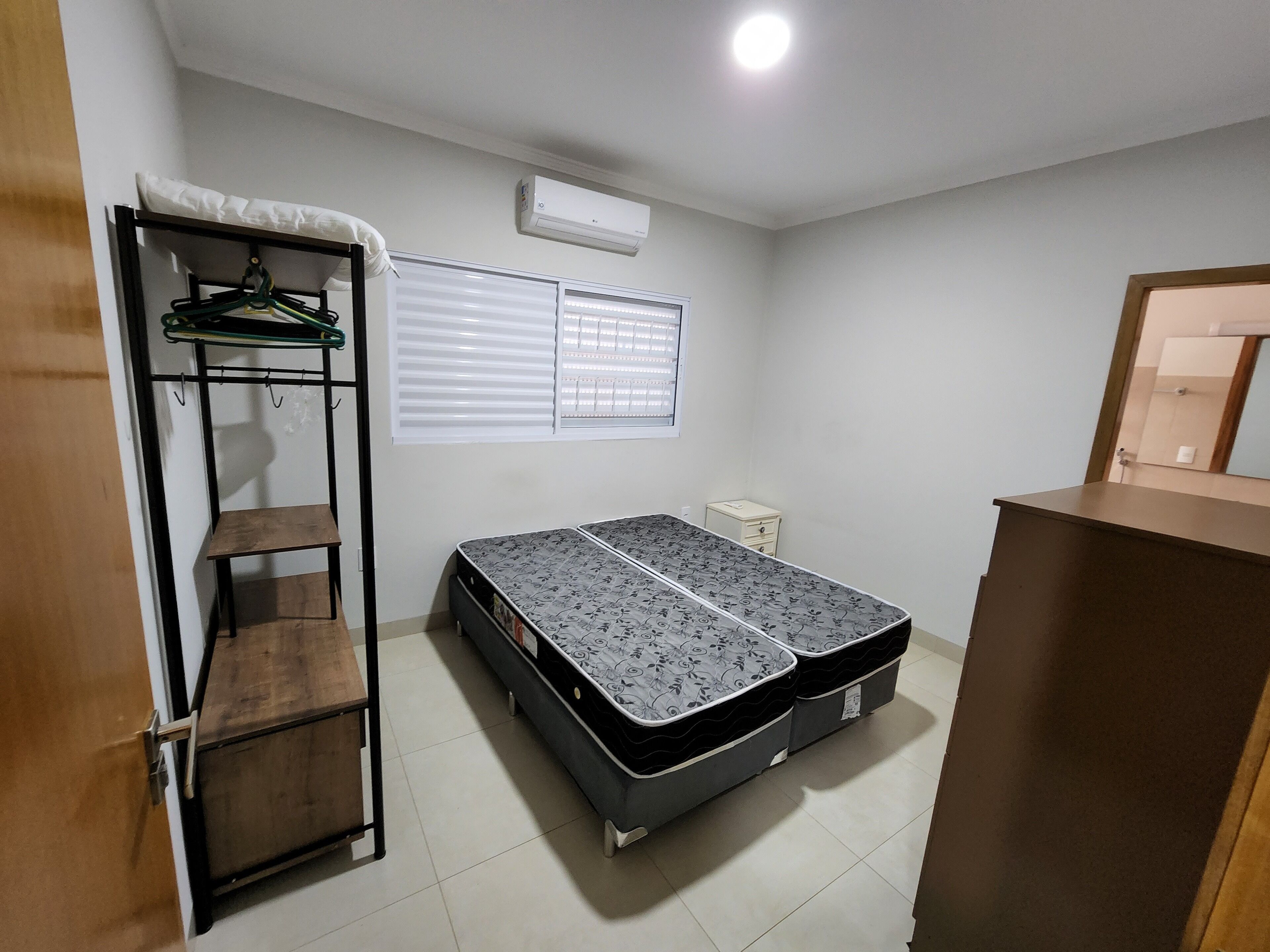 3 habitaciones, wifi gratis y ropa de cama 