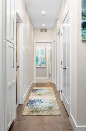 Interior - Park 201 Downtown in the Heart of Traverse City (Traverse City)