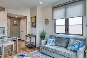 Televisión, oficina