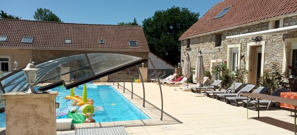 Innenpool, Außenpool