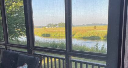 Geneva IL close to LIV GOLF Rich Harvest Gorgeous 4 bed home