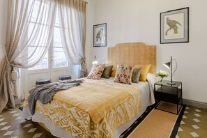 4 habitaciones, tabla de planchar con plancha y wifi gratis 