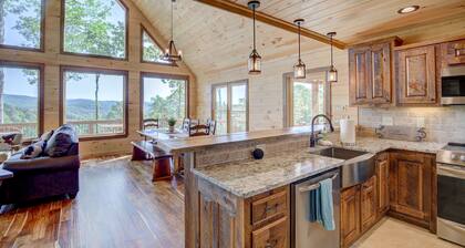 5⋆ View/Hot tub/ Pool Table/Arcades/Bar