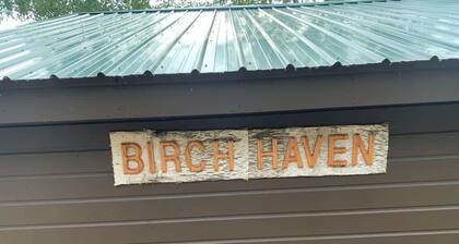 Birch Haven: A Pure Off-Grid Maine Escape