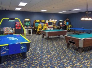 Spielezimmer