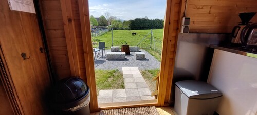 Bauwagen für 2 Personen, Ruhige Lage, Sehr Idyllisch, Hund Erlaubt!