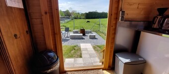 Bauwagen für 2 Personen, Ruhige Lage, Sehr Idyllisch, Hund Erlaubt!