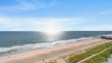 Condo, 2 Bedrooms, Oceanfront (1201) | Balcony view