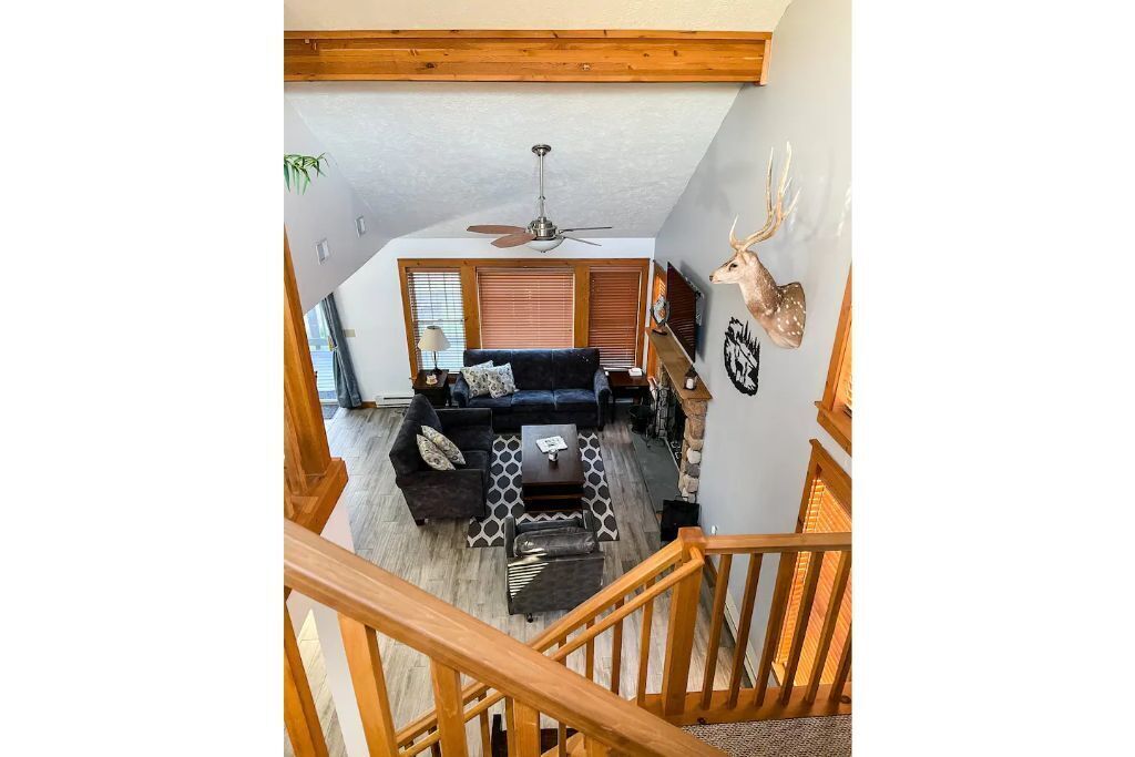 Pocono’s Hillside Adventure Retreat