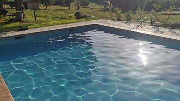 Piscine extérieure
