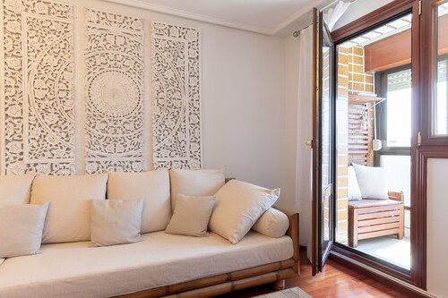 Beautiful apartment for BEC, Bilbao BBK Live and close to beaches