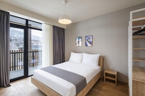 Trang trí khác biệt, trang bị nội thất với thiết kế riêng biệt 