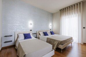 1 habitación, escritorio, wifi gratis y ropa de cama 