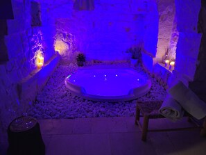 Spa - Treggi cottage 500 meters from Ostuni (ostuni)