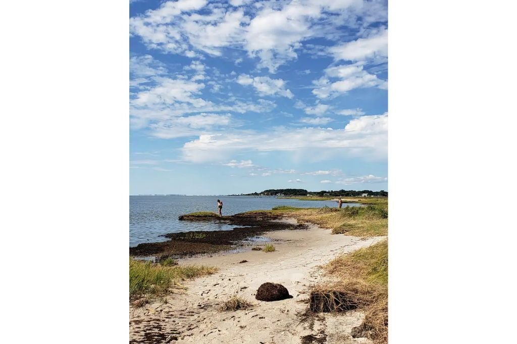 Plage à proximité, chaises longues