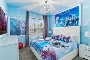 Room - Disney-Themed Villa w/ Game Room & Private Pool w/ Hot Tub! (Kissimmee)