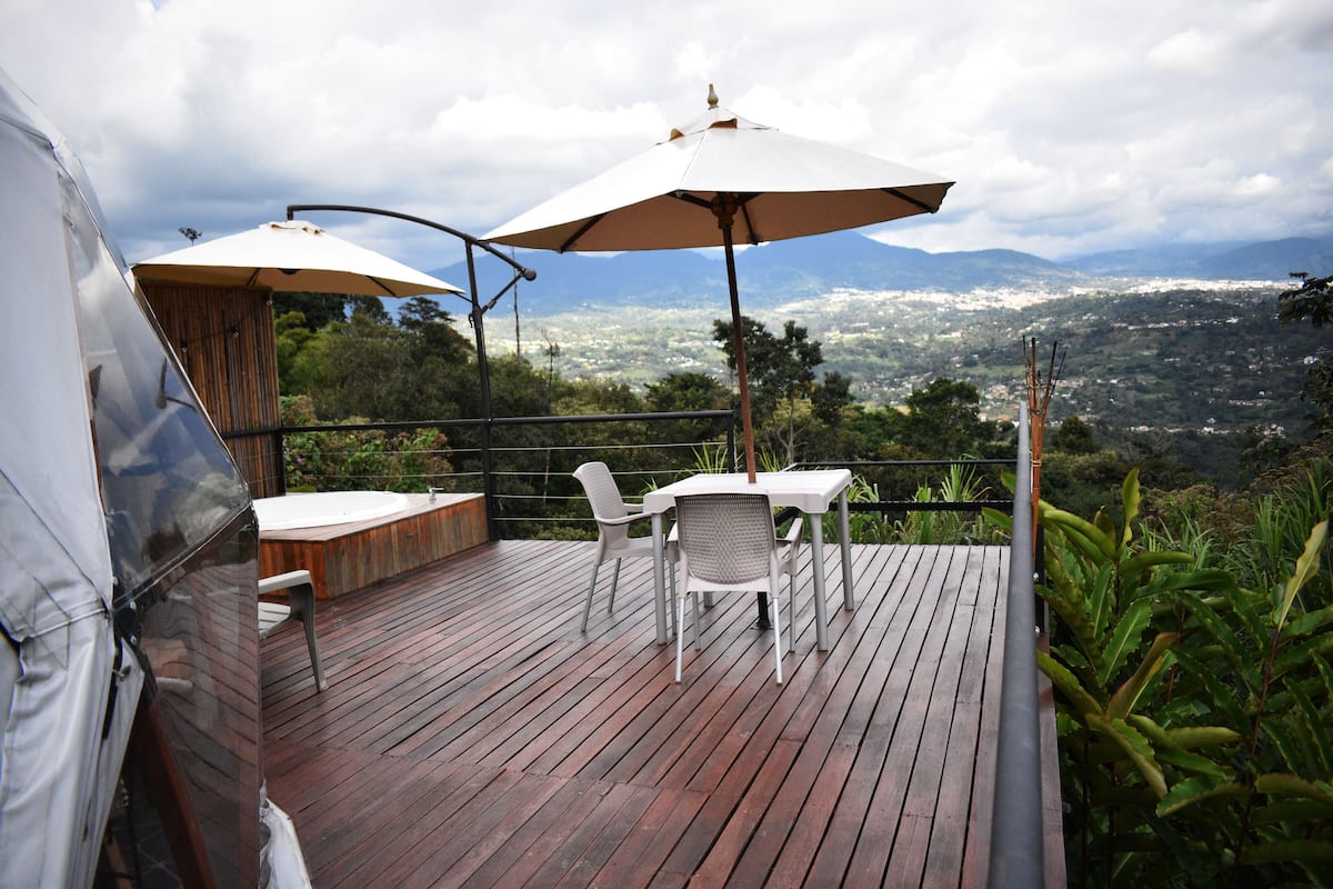 Habitación doble superior | Ropa de cama de alta calidad, minibar, ropa de cama