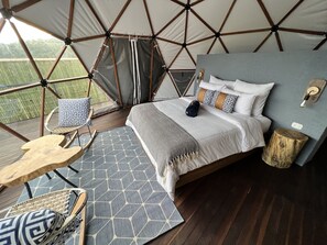 Chambre Double Confort, dortoir mixte, vue montagne