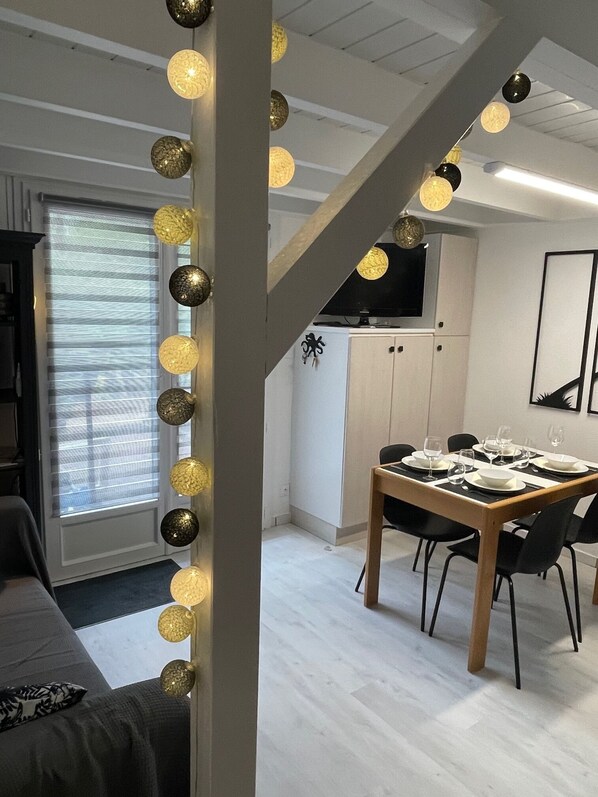 تناول الطعام