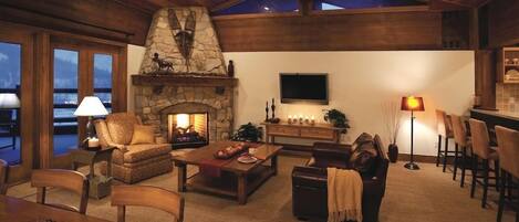 Suíte, 3 quartos | Sala de estar