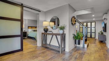 2 Schlafzimmer, Bügeleisen/Bügelbrett, Reisekinderbett, WLAN