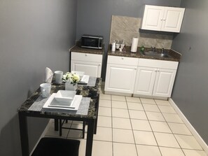 Refrigerador y microondas 