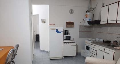 Full central apartment, close to everything.