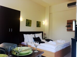 1 Schlafzimmer, Bügeleisen/Bügelbrett, WLAN, Bettwäsche