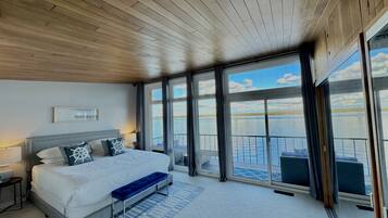 4 sovrum, skrivbord, strykjÀrn/strykbrÀda och resesÀng