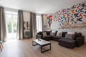 Nicht klassifiziertes Bild, 2 von 67, Schaltfläche