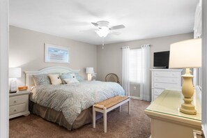 Condo, 2 Bedrooms, Partial Ocean View (II #205)