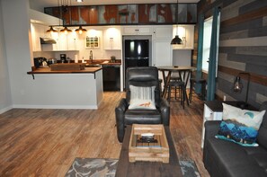 Smart TV, fireplace, books