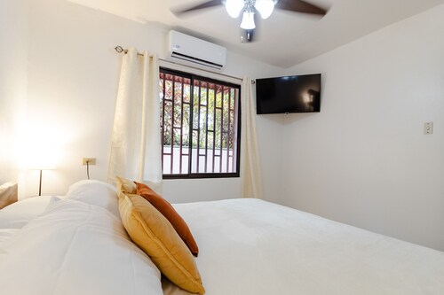 House With Pool In Jungle Great Location Short Walk To Famous Playa La Macha - Costa Rica