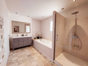 Ensemble douche/baignoire