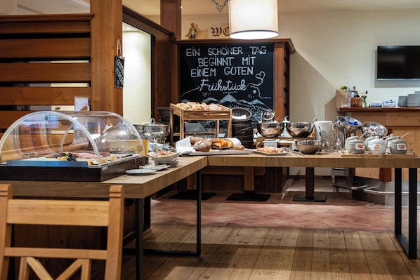 Frokostbuffé er inkludert hver dag