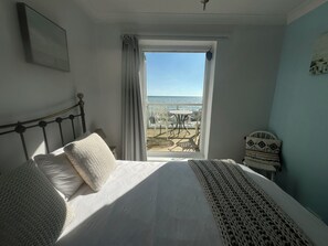 4 chambres, fer et planche à repasser, lit parapluie, Wi-Fi gratuit