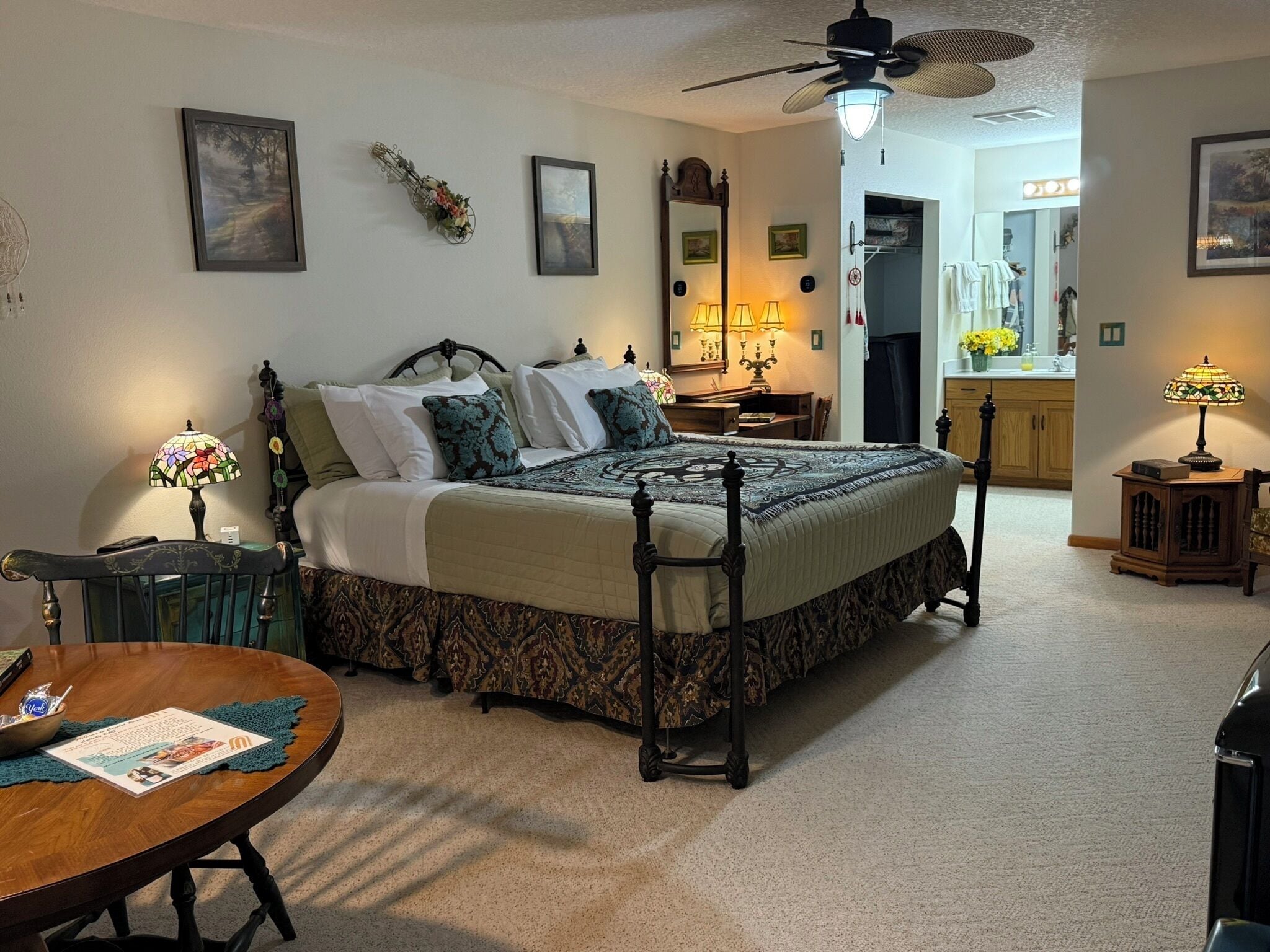 Deluxe Room | Premium bedding, memory foam beds, individually decorated