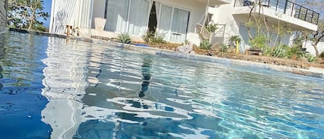 Alberca al aire libre